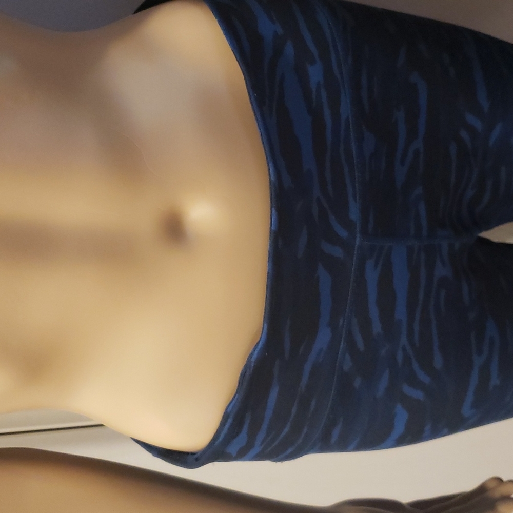 Fabletics Size M - image 2